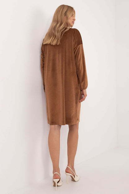  Sukienka Model DHJ-SK-19890.86P Light Brown - Italy Moda 