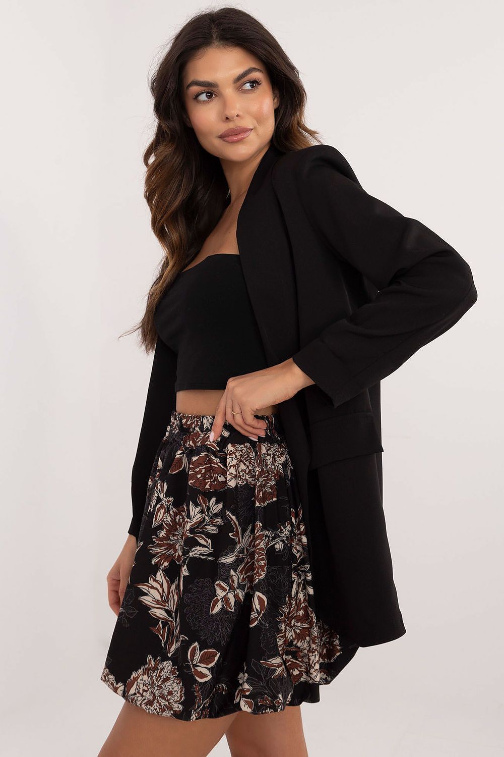  Spódnica Model DHJ-SD-19865-6.54P Black - Italy Moda 