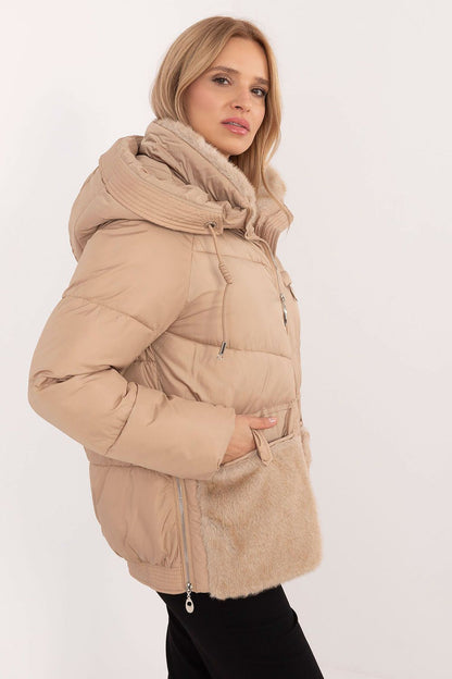   Kurtka Damska Model MBM-KR-2637.31P Camel - MBM 