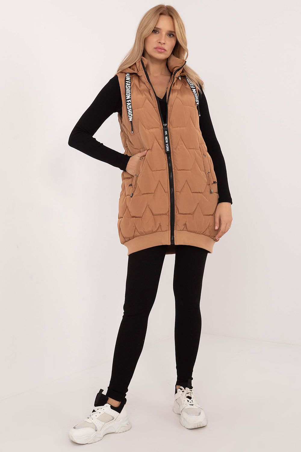   Kamizelka Model SK-KZ-HH-079.93P Light Brown - Factory Price 
