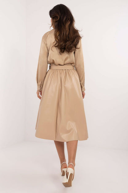  Spódnica Model DHJ-SD-A1997.76 Beige - Italy Moda 