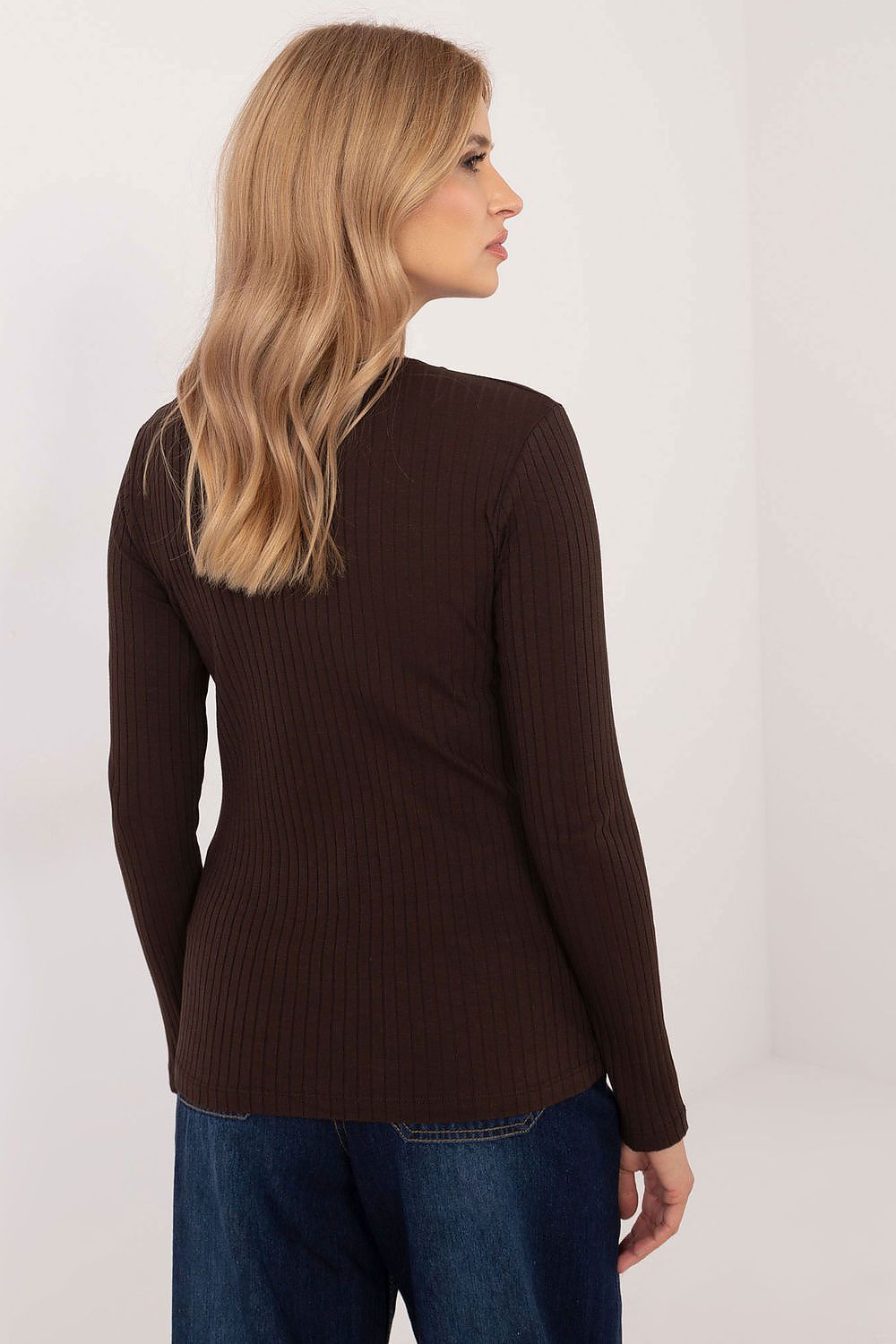   Bluzka Model RV-BZ-A-210.43 Dark Brown - Relevance 