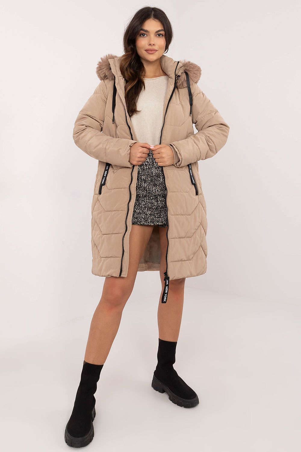   Kurtka Damska Model SK-KR-HH-2408.52P Beige - Factory Price 