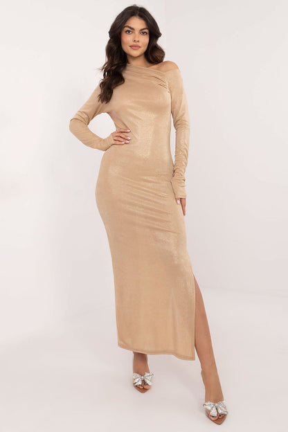  Sukienka Model DHJ-SK-20093.17 Camel - Italy Moda 