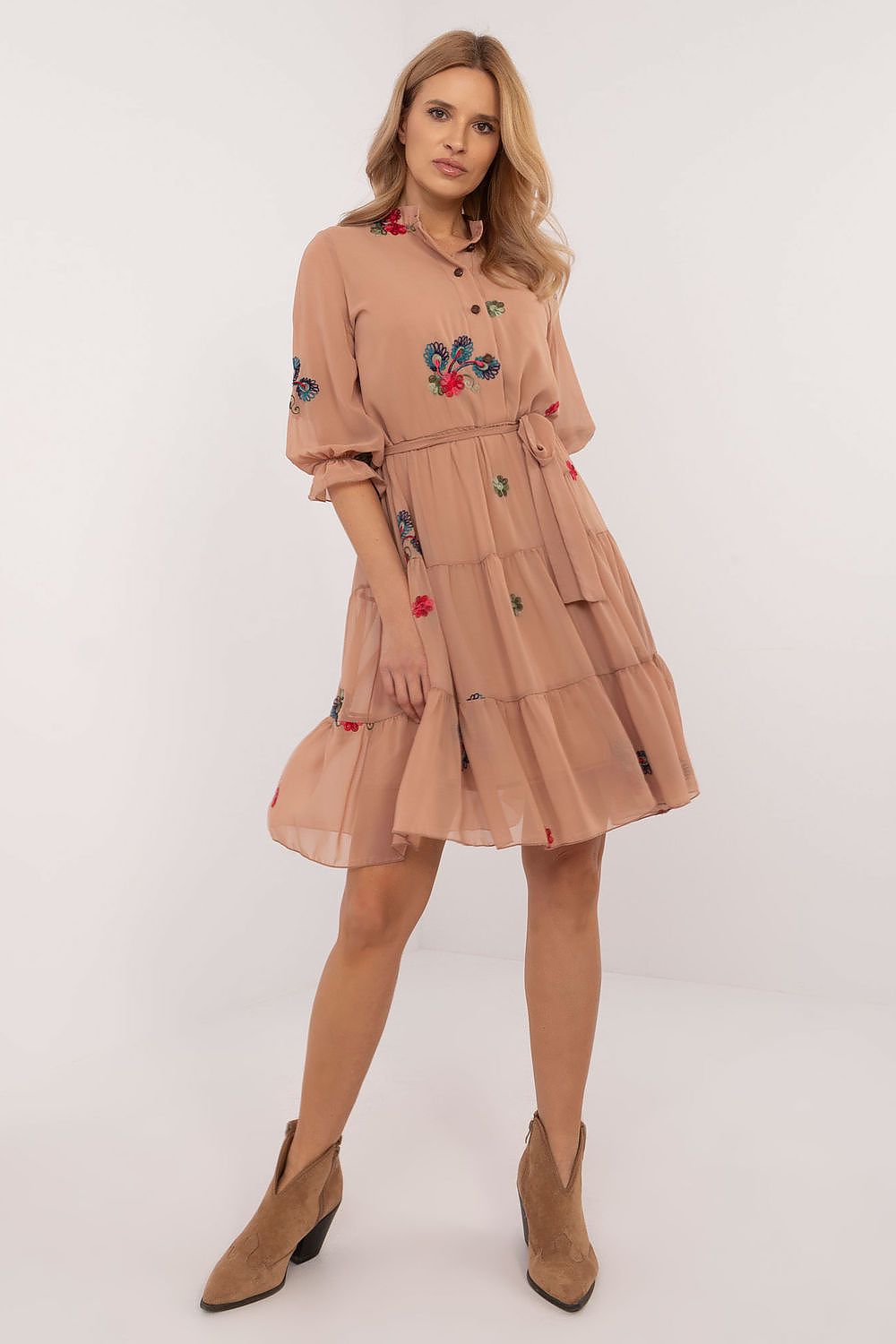  Sukienka Model LK-SK-509768.34 Camel - Lakerta 