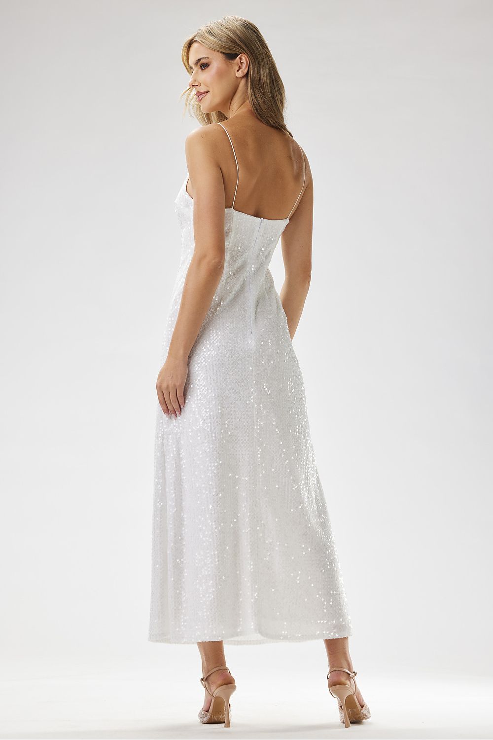  Sukienka Model A697 White - awama 