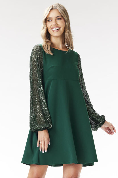  Sukienka Model A694 Bottle Green - awama 