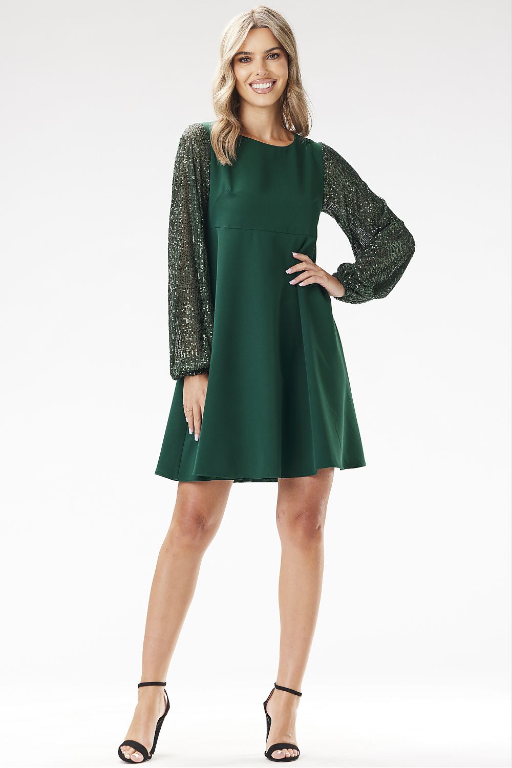  Sukienka Model A694 Bottle Green - awama 