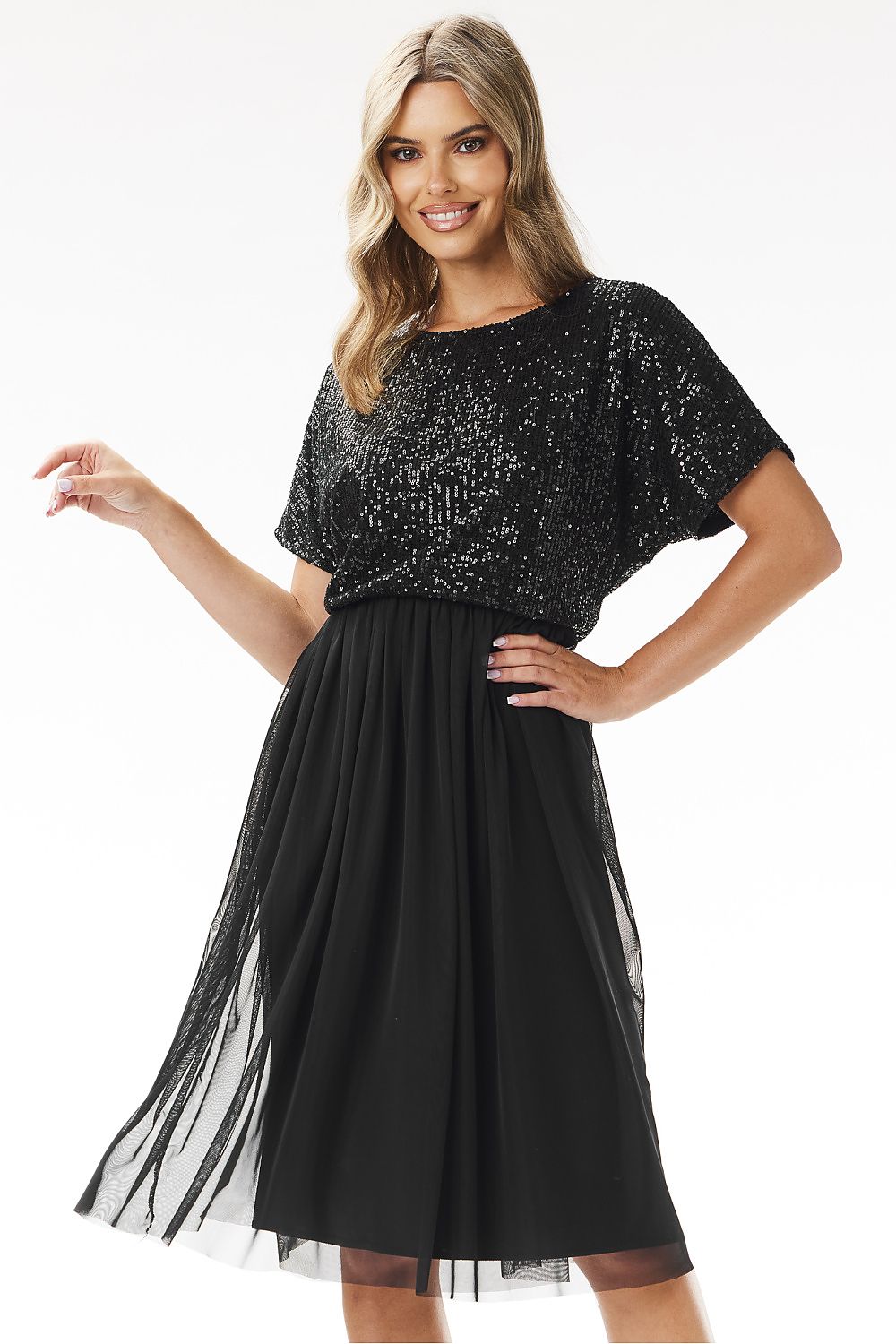  Sukienka Model A689 Black - awama 