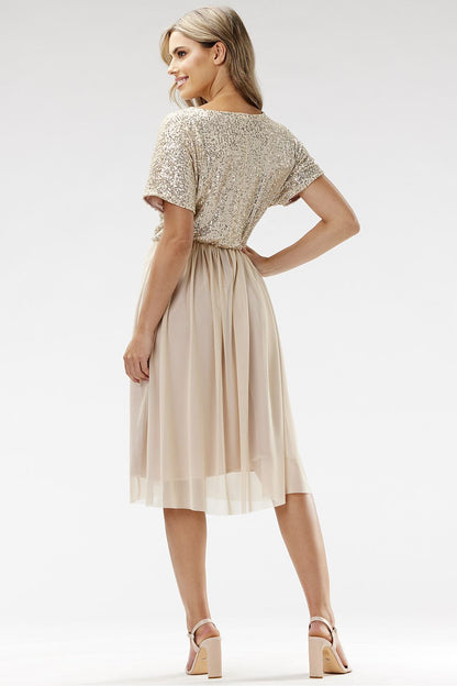  Sukienka Model A689 Beige - awama 