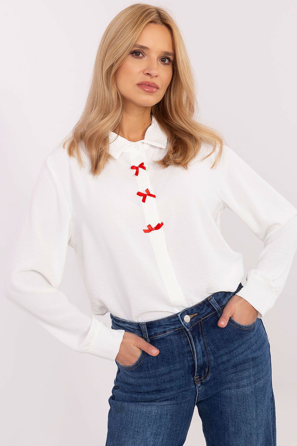   Koszula Damska Model MI-KS-91540.59P Ecru - Italy Moda 