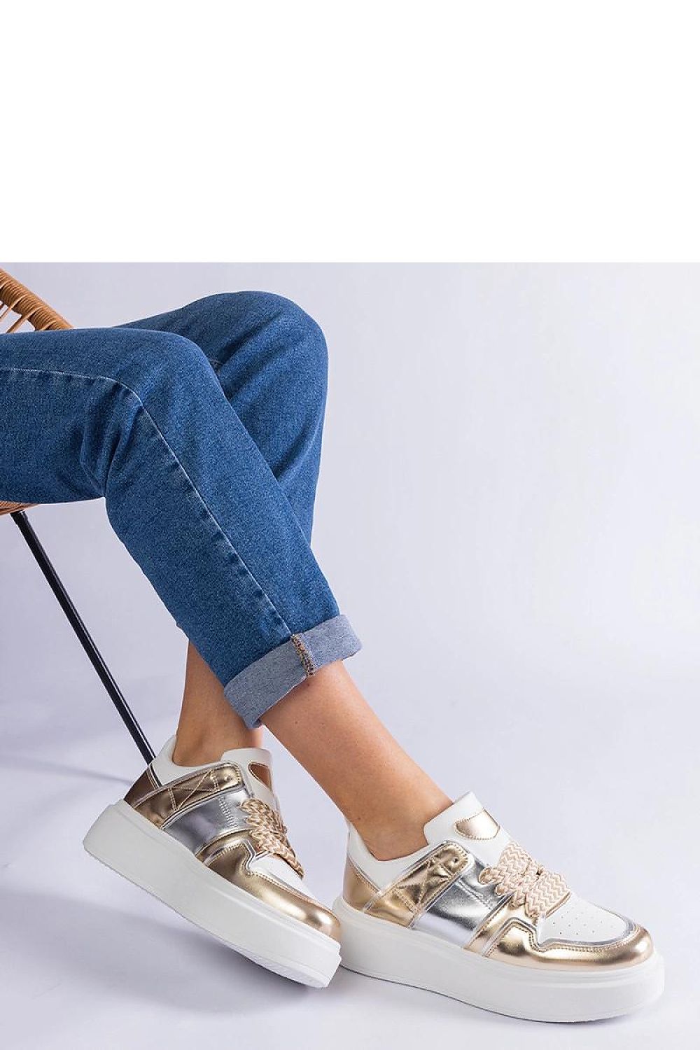   Złote sneakersy ze srebrnymi wstawkami Kimberly - Solea 