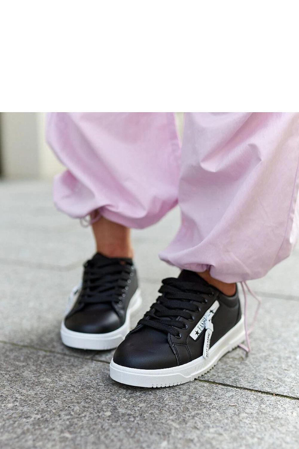   Czarne sneakersy eko skóra Brecht - Solea 