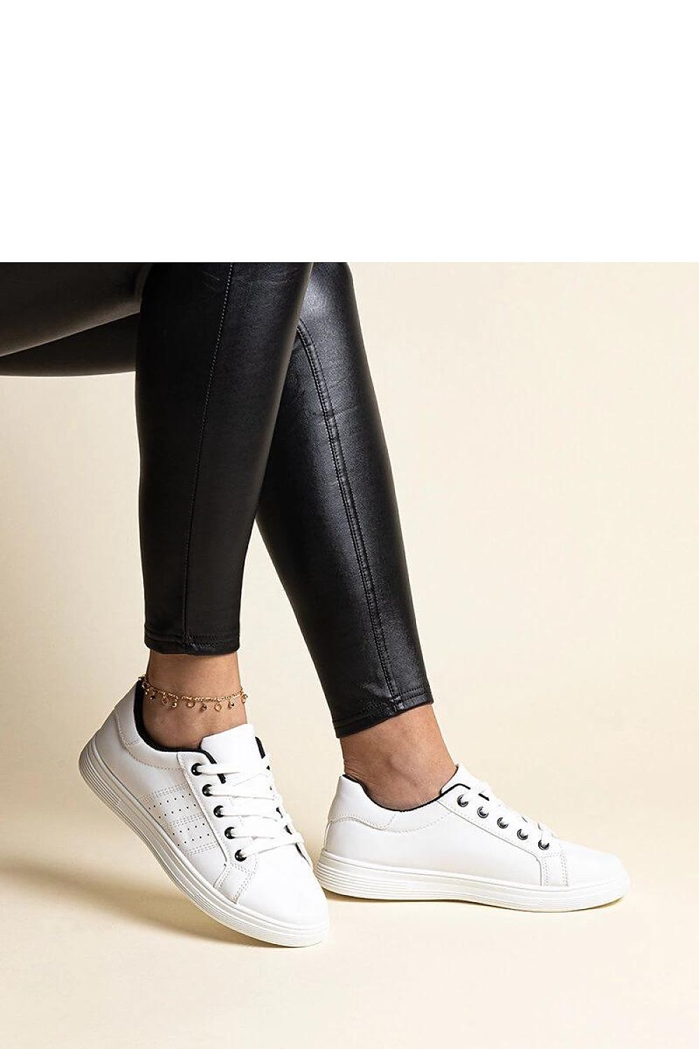   Białe sneakersy eko skóra Cathleen - z czarnym elementem - Solea 