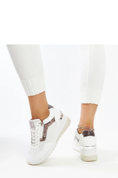   Białe sneakersy damskie  na koturnie CROSS JEANS - Solea 