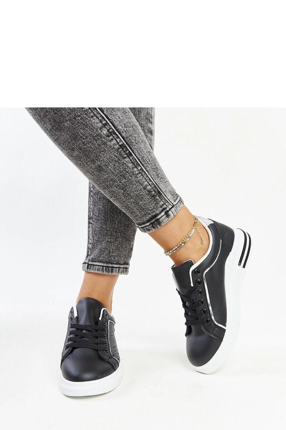   Czarne sneakersy ażurowe z brokatem Zorka - Solea 