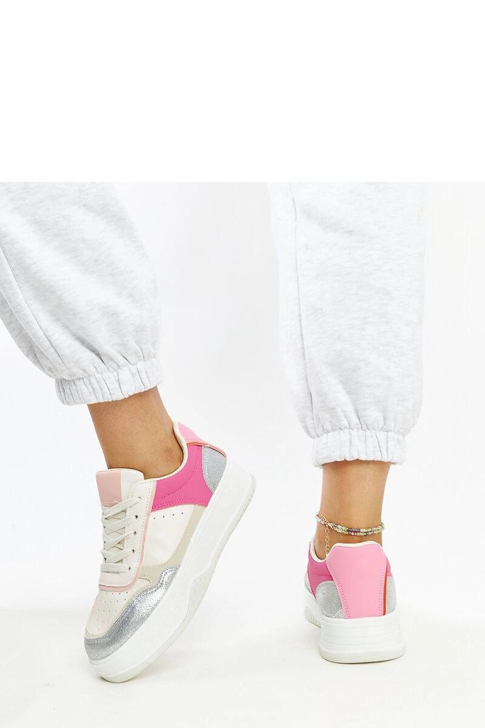   Biało-różowe sneakersy na grubszej podeszwie Rumai - Solea 