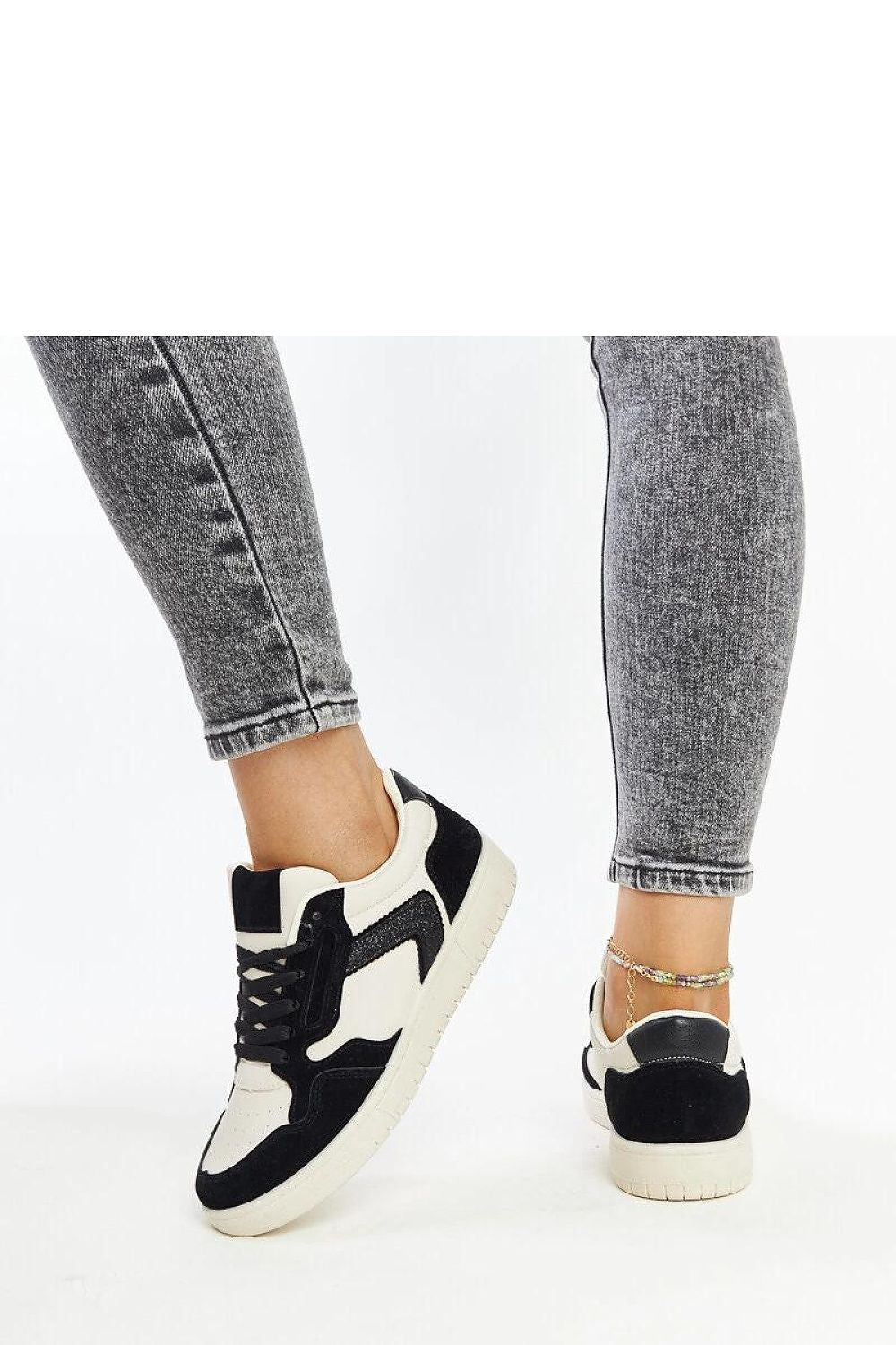   Biało-czarne sneakersy z brokatem Juwan - Solea 