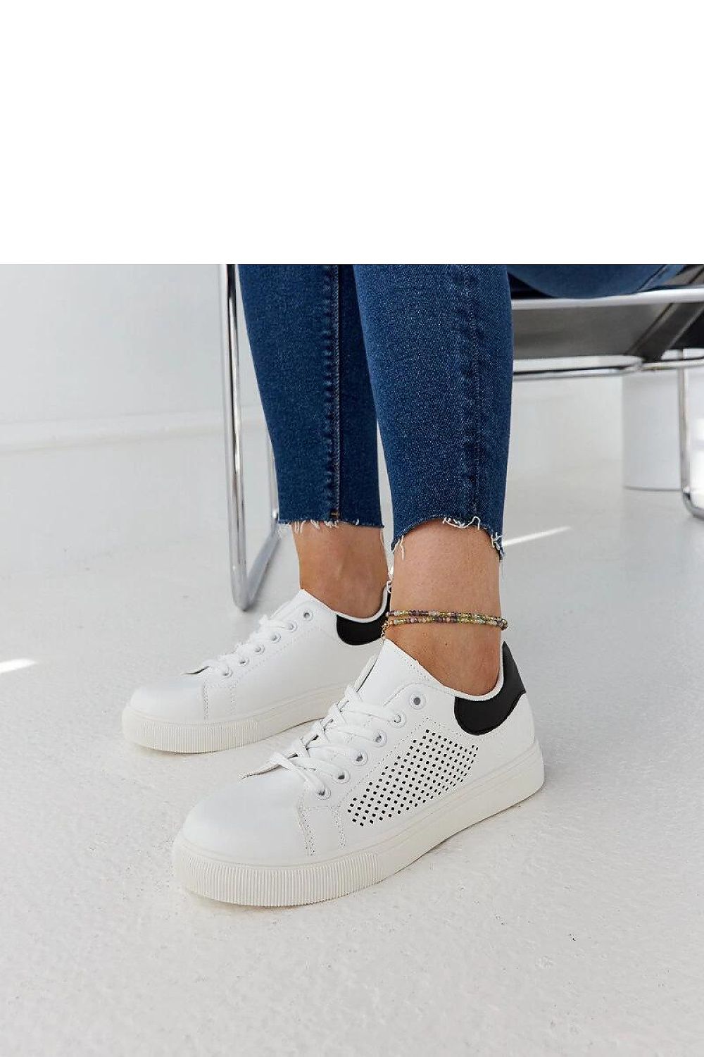  Białe ażurowe sneakersy Semhar - Solea 