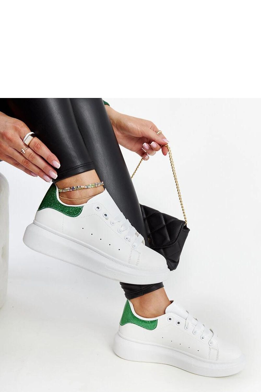   Biało-zielone sneakersy eko-skórzane Fatimah - Solea 