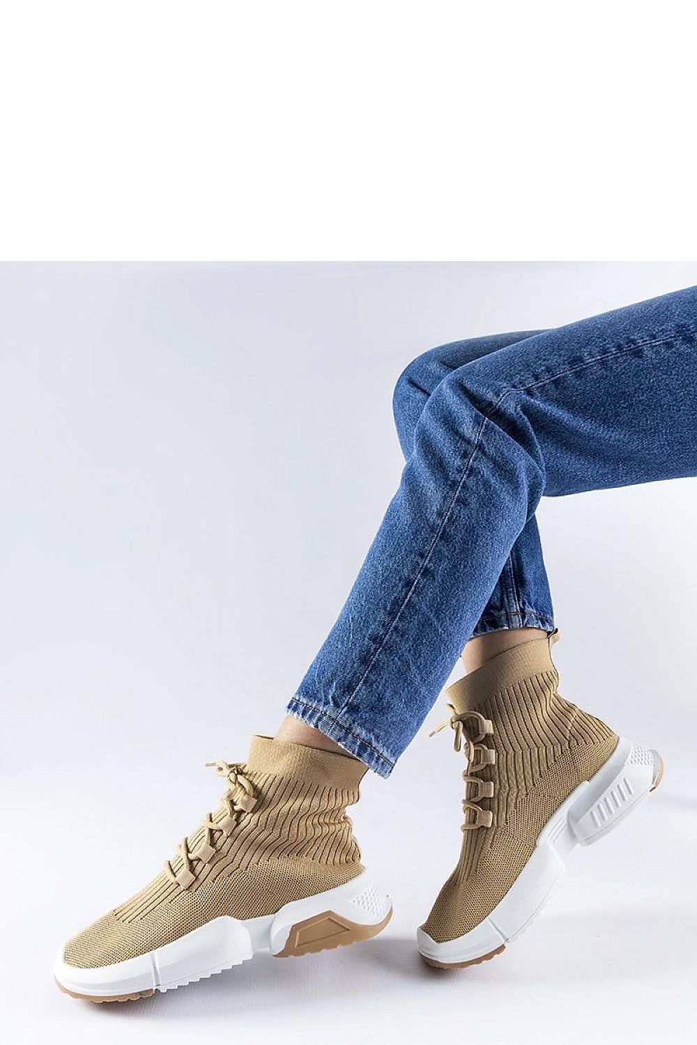  Ciemnobeżowe wysokie sneakersy Sanschagrin - Solea 
