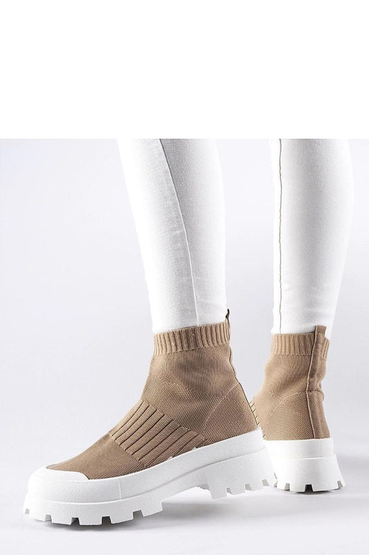   Brązowe sneakersy z elastyczną cholewką Varden - Solea 