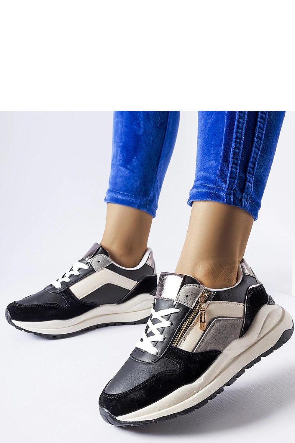   Biało-czarne sneakersy Cecchi - Solea 