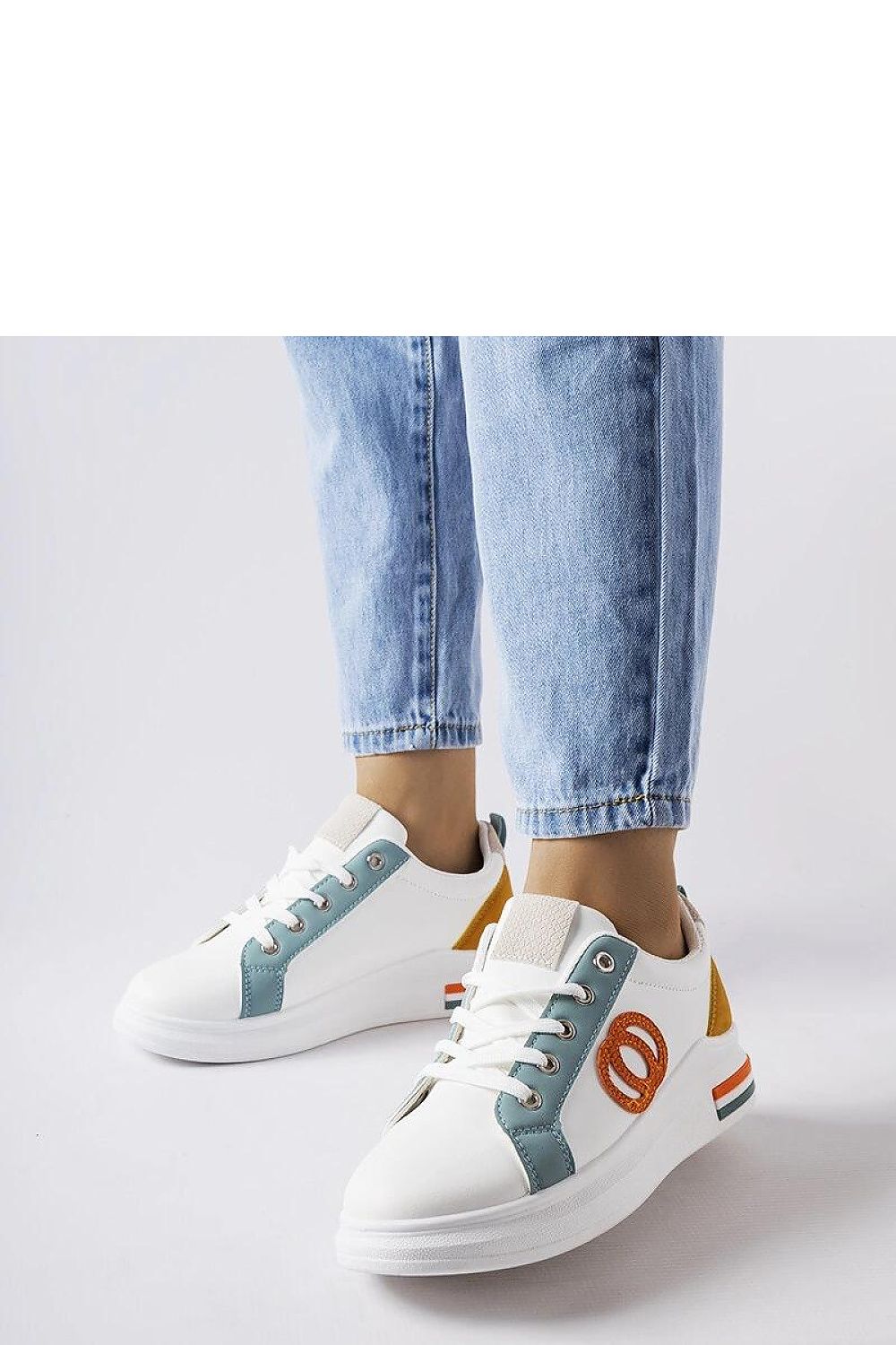  Białe sneakersy z kolorowymi wstawkami Passaic - Solea 