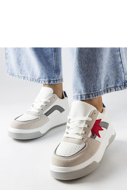   Białe sneakersy z eko zamszową wstawką Kollins - Solea 