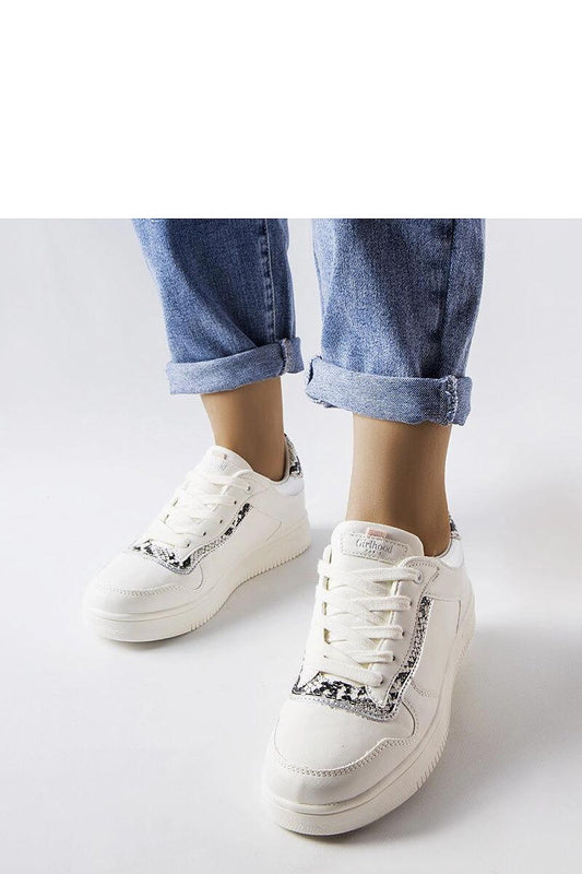   Białe sneakersy z eko skóry Nelma - Solea 