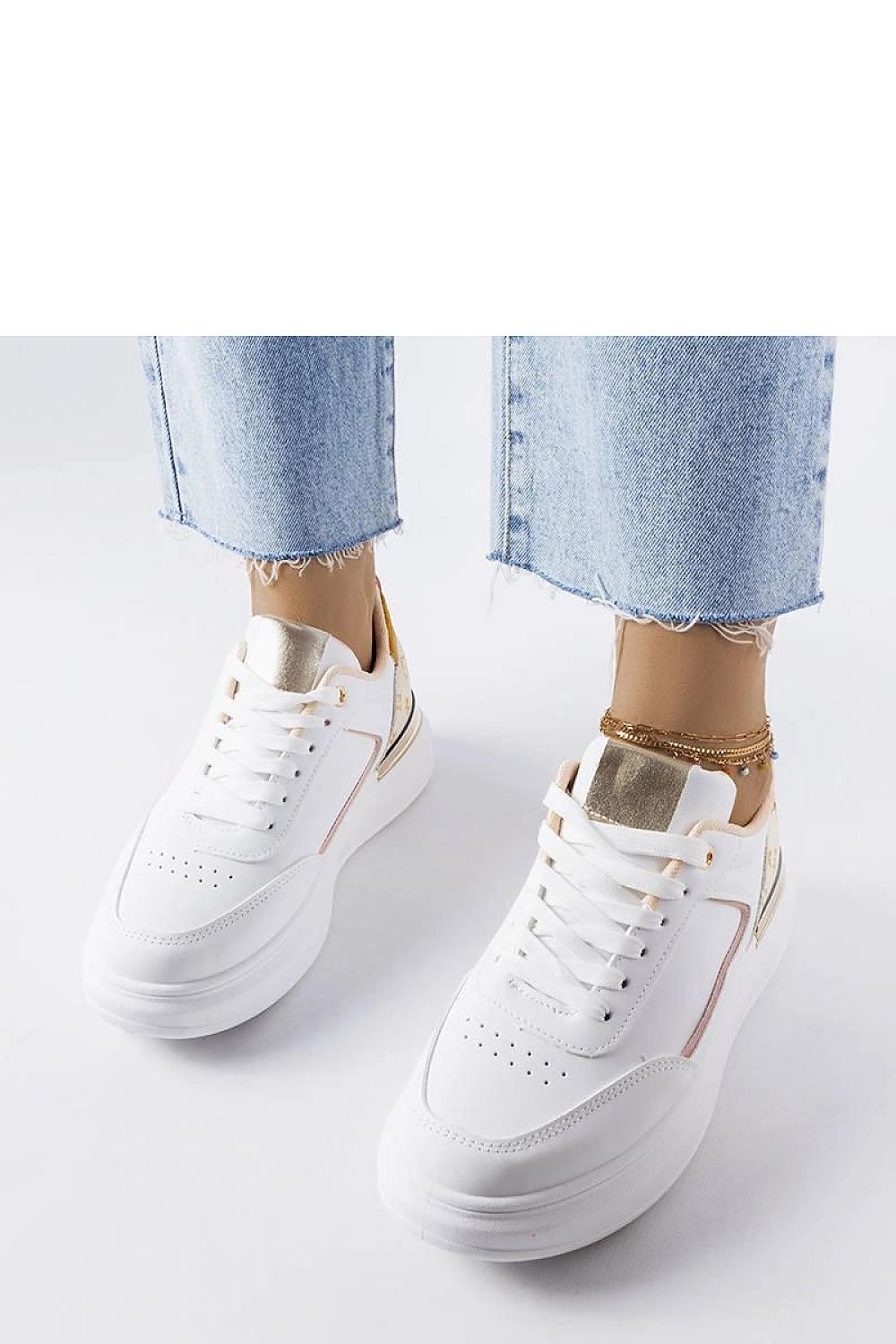   Białe sneakersy z beżowymi wstawkami Margarita - Solea 