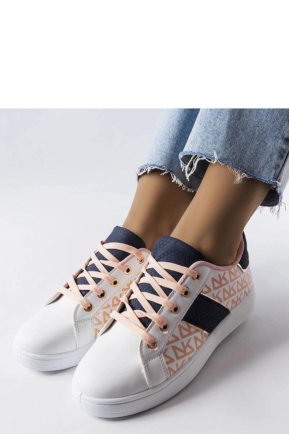   Białe sneakersy z kolorowymi wstawkami Kessla - Solea 