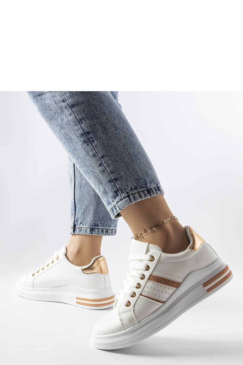   Białe sneakersy na platformie Lanoie - Solea 