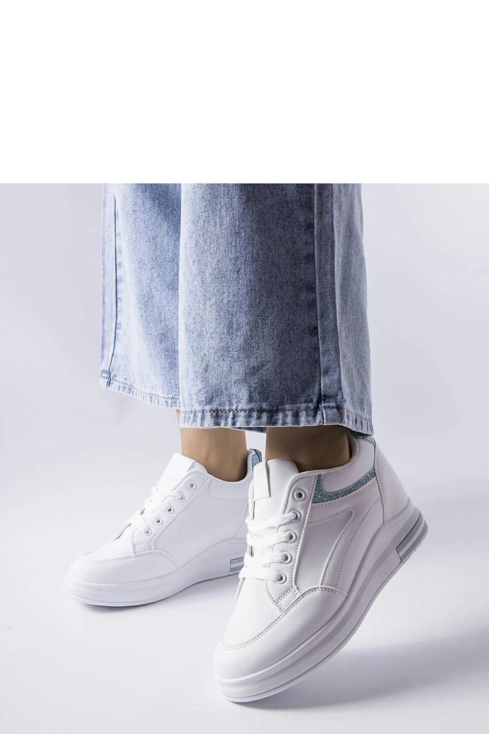   Białe sneakersy z brokatowymi wstawkami Bonevil - Solea 
