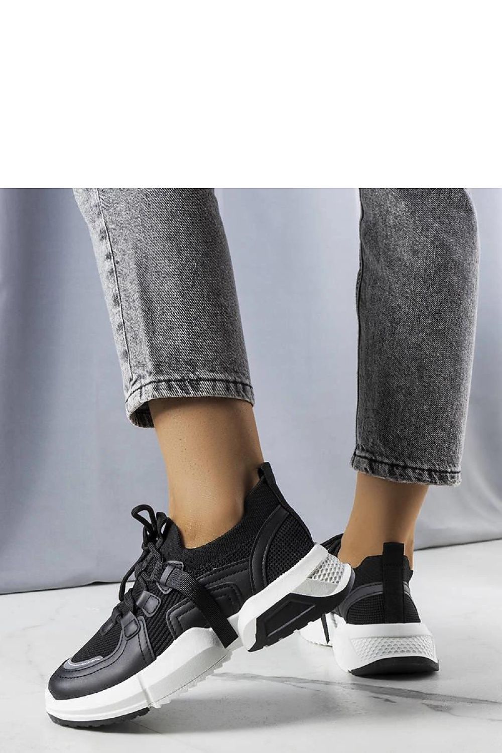   Czarne sneakersy skarpetkowe Peggy - Solea 