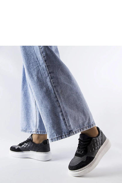   Czarne sneakersy damskie Latoya - Solea 