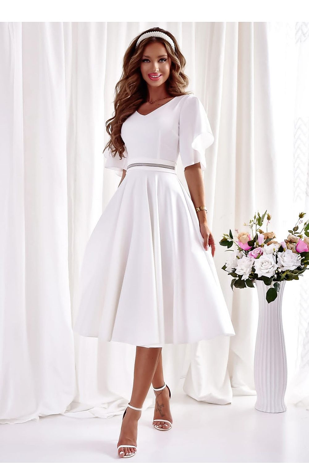   Sukienka Model Luna 000103. Ecru - With You 