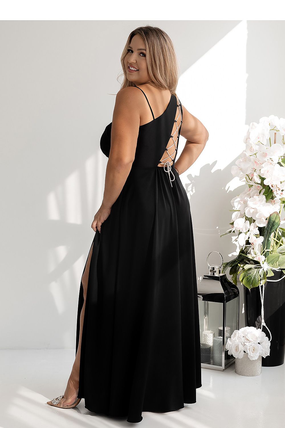  Sukienka Model Monako 001420. Black - With You 