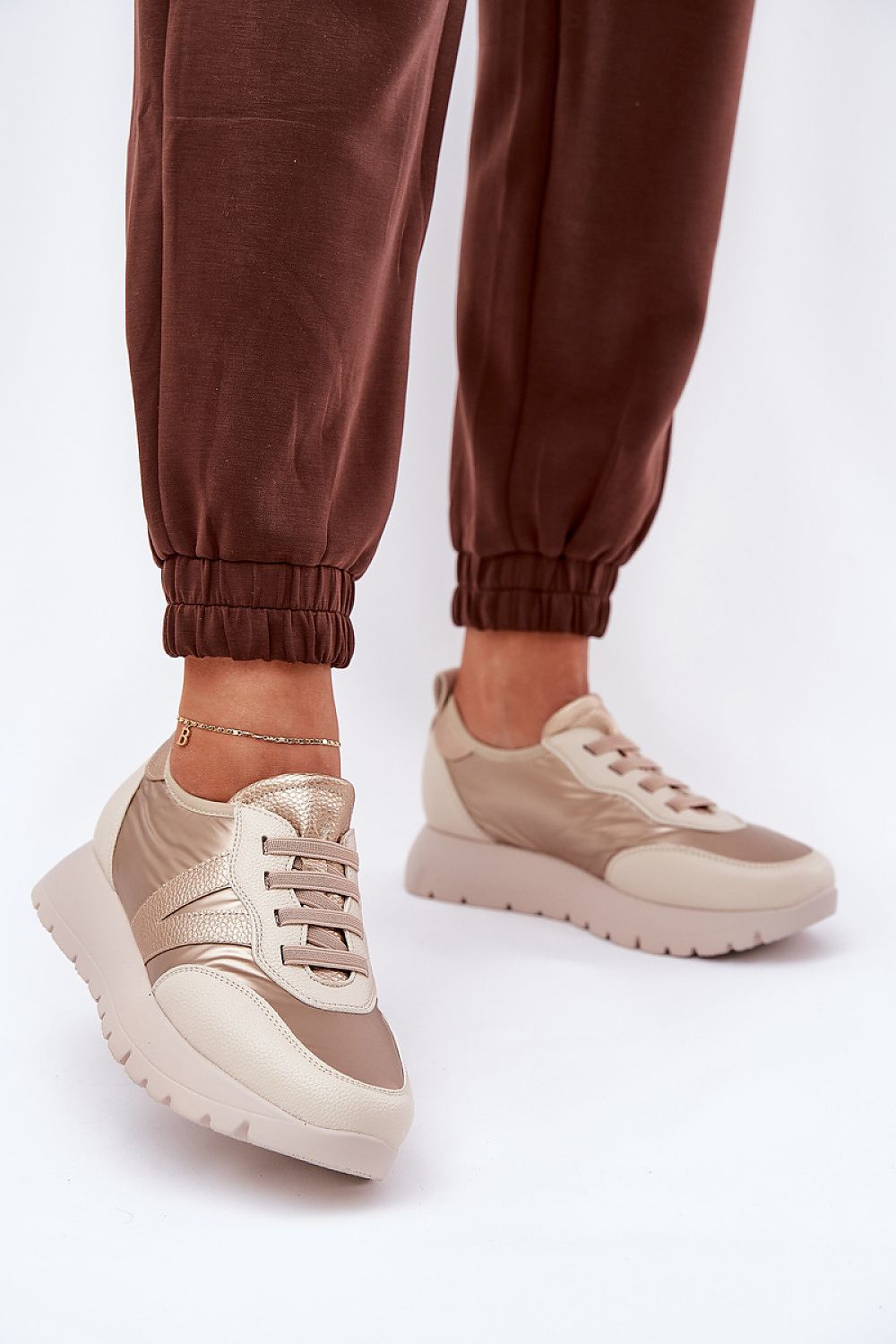   Buty Sportowe Model Vinceza 58510 Gold - Step in style 