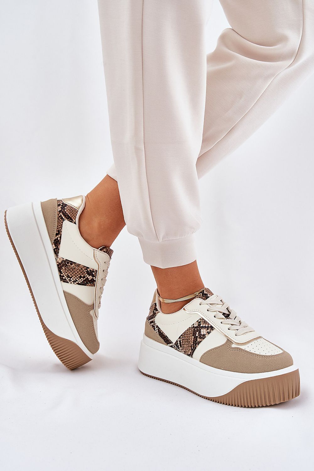  Buty Sportowe Model Telanila PL360 Beige Wzór - Step in style 