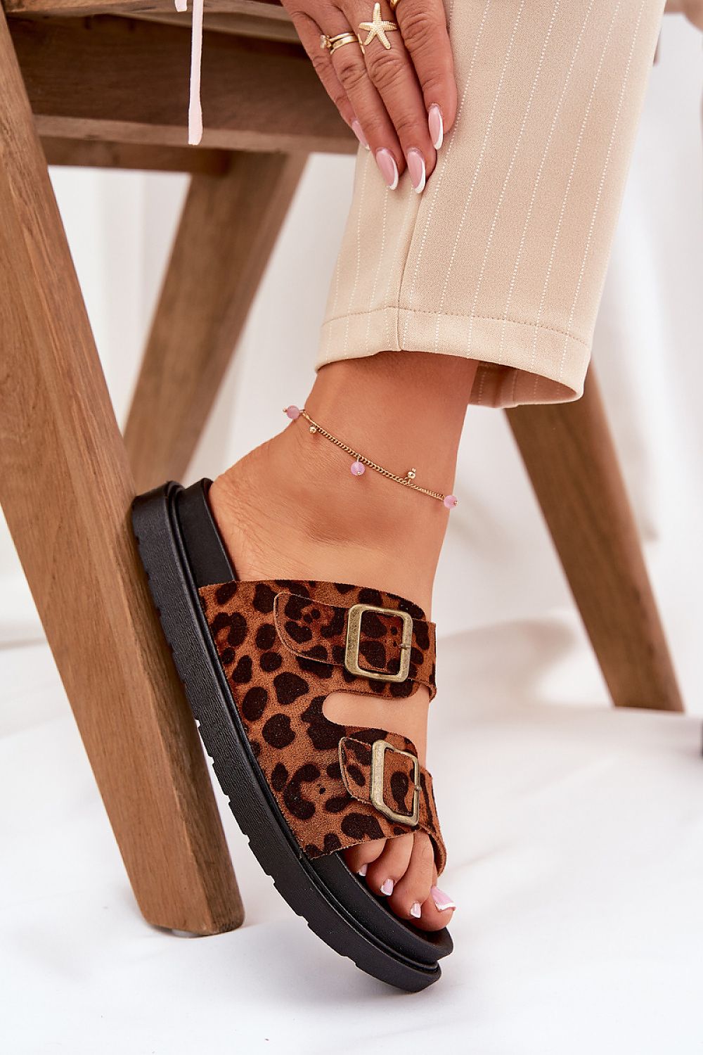  Sandał Klapki Model Simbes M35 Brown Panterka - Step in style 