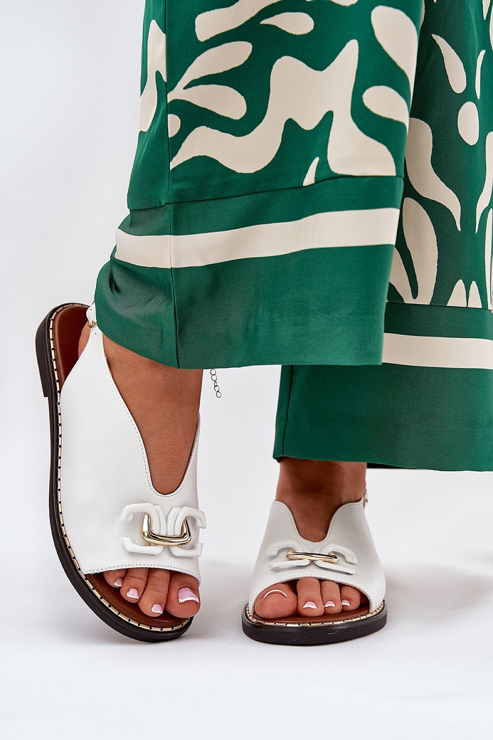  Sandały Model Tillireta A8205 White - Step in style 