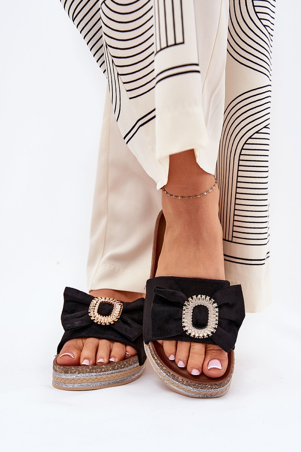  Sandał Klapki Model Lenela M535 Black - Step in style 