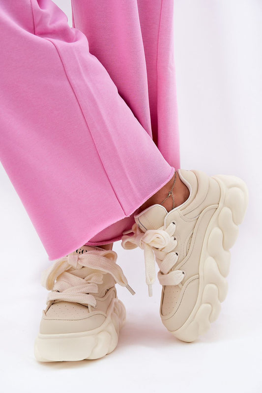   Buty Sportowe Model Goe RR2N4043 Beige - Step in style 