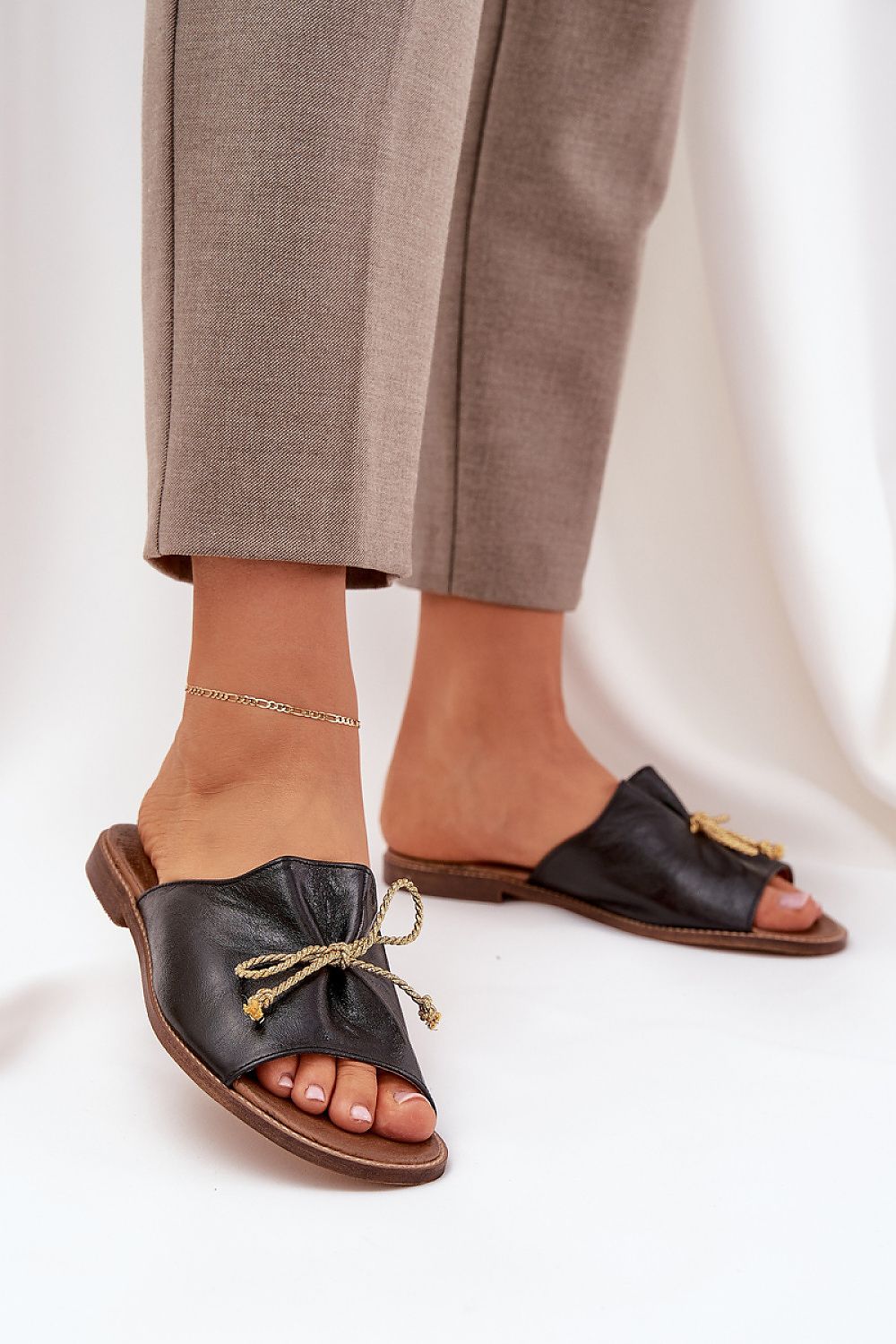  Sandał Klapki Model Lewski 3572 Black - Step in style 