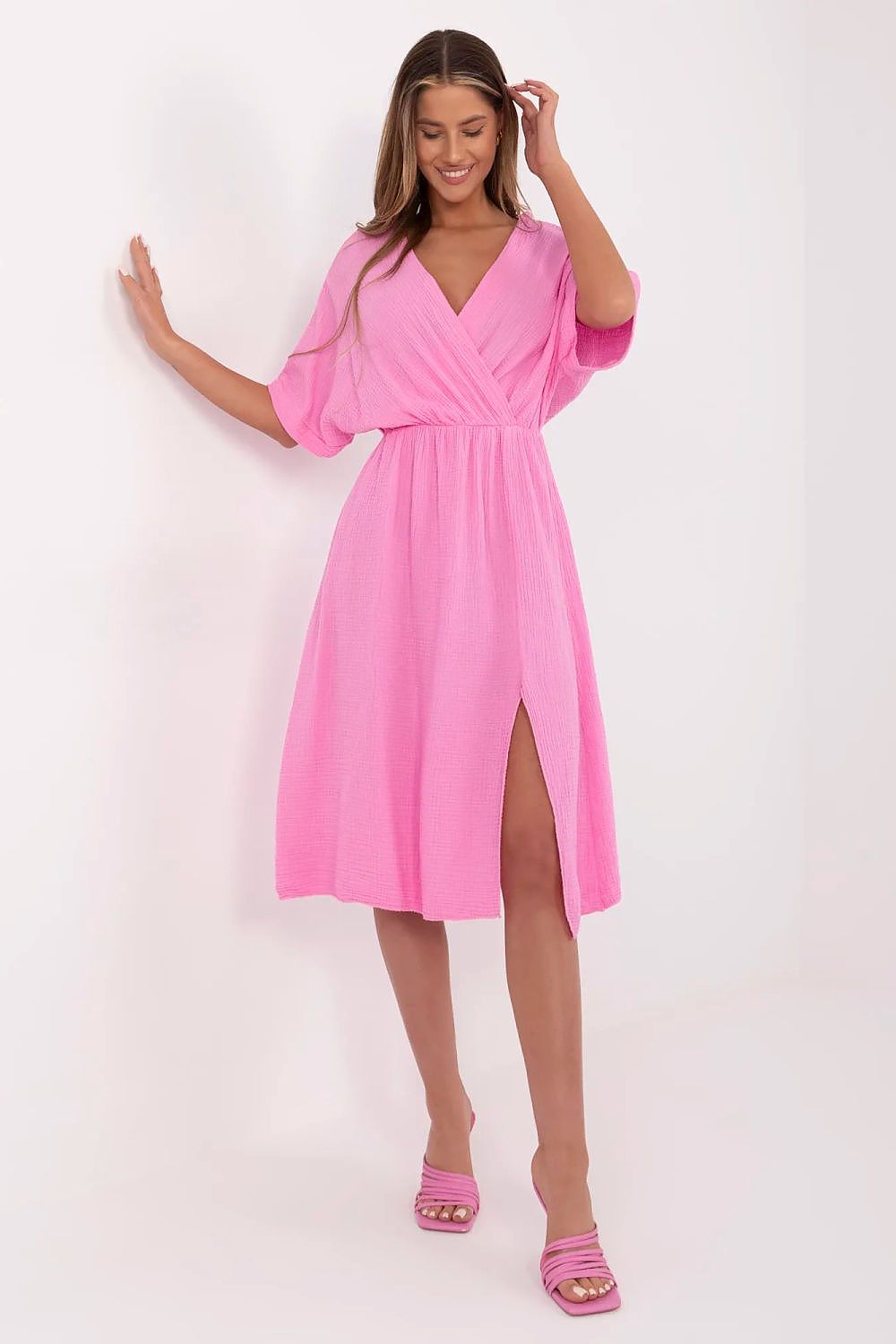  Sukienka Model MI-SK-121008.84 Pink - Italy Moda 