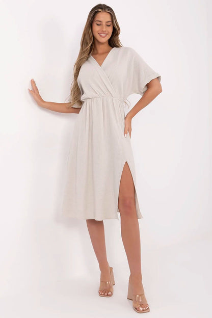 Sukienka Model MI-SK-121008.84 Beige - Italy Moda 