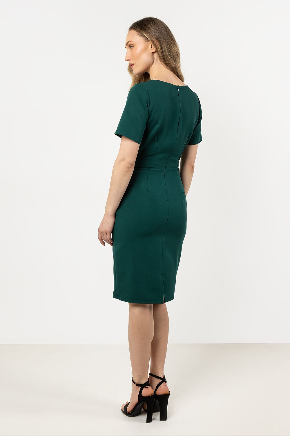  Sukienka Model A710 Bottle Green - awama 