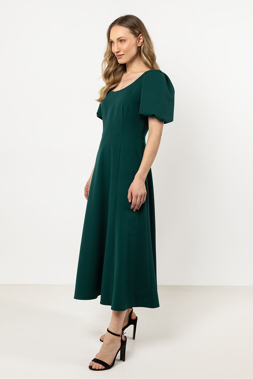  Sukienka Model A709 Bottle Green - awama 