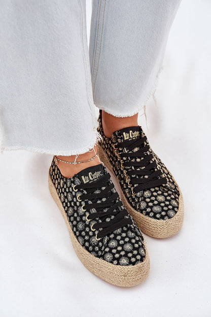   Trampki Model Lee Cooper LCW-25-08-3647L Black - Step in style 